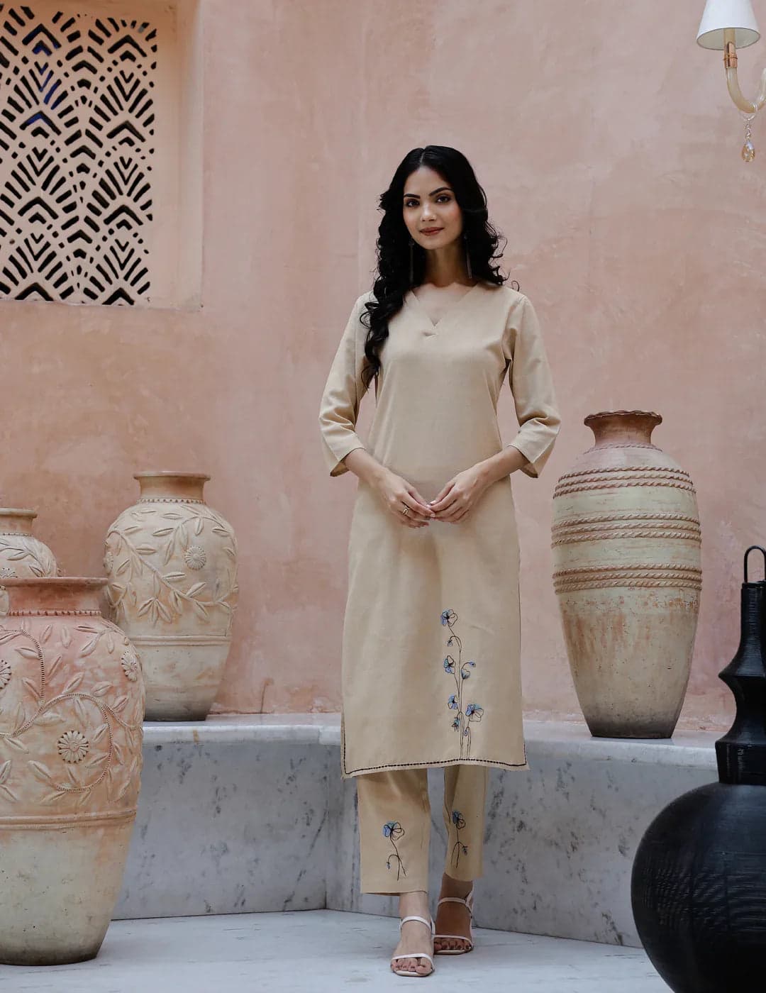 Gomachi Beige Solid Print Cotton Kurta Set