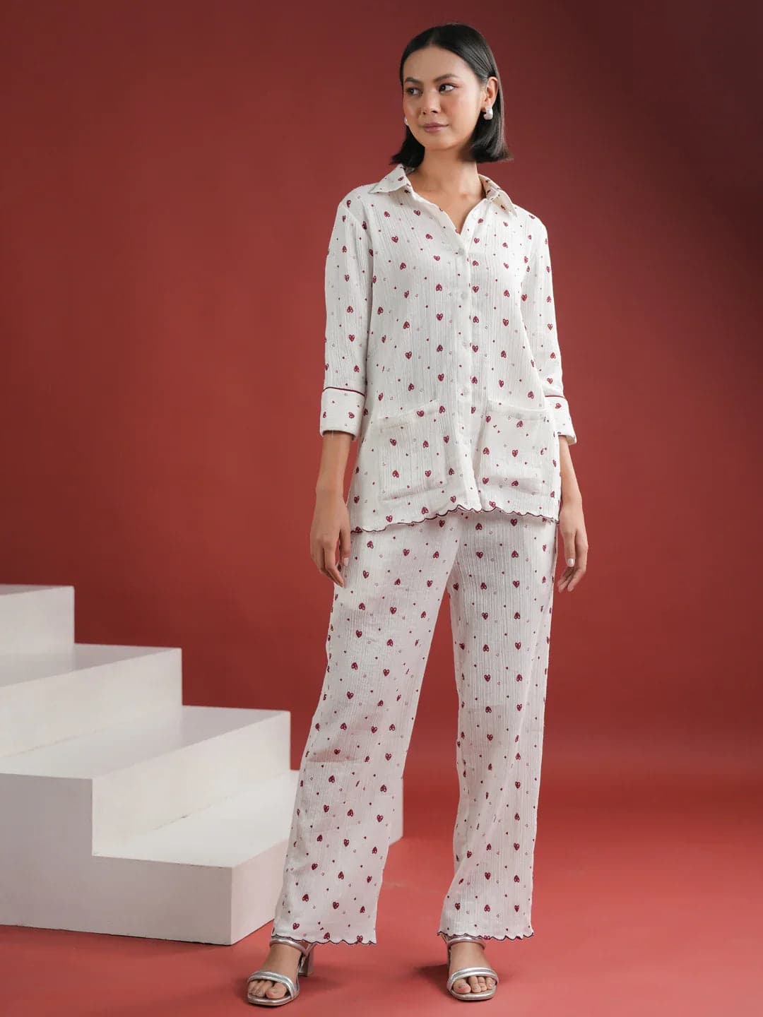 Gomachi White Heart Printed Cotton Night Suit Set